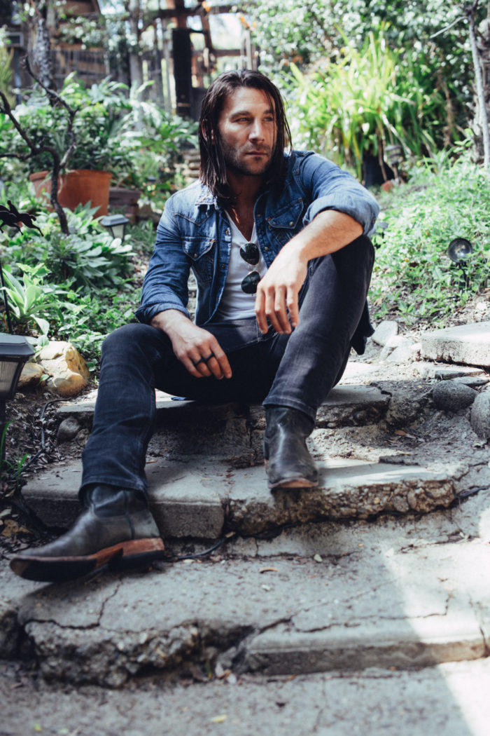 The Italian Rêve – Interview with Zach McGowan: Humans, Superheroes and ...