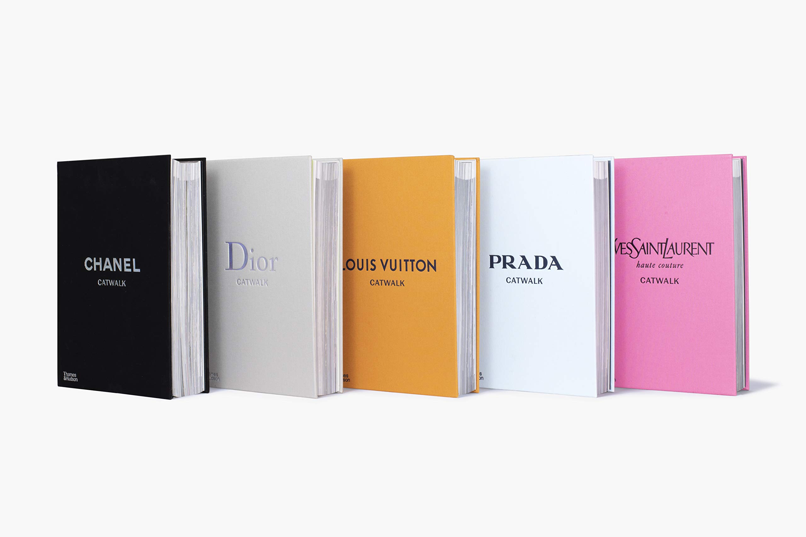 CATWALK Books: CHANEL*YSL*Louis Vuitton *DIOR~  Beauty cosmetics bag,  Chanel beauty, Chanel no 5