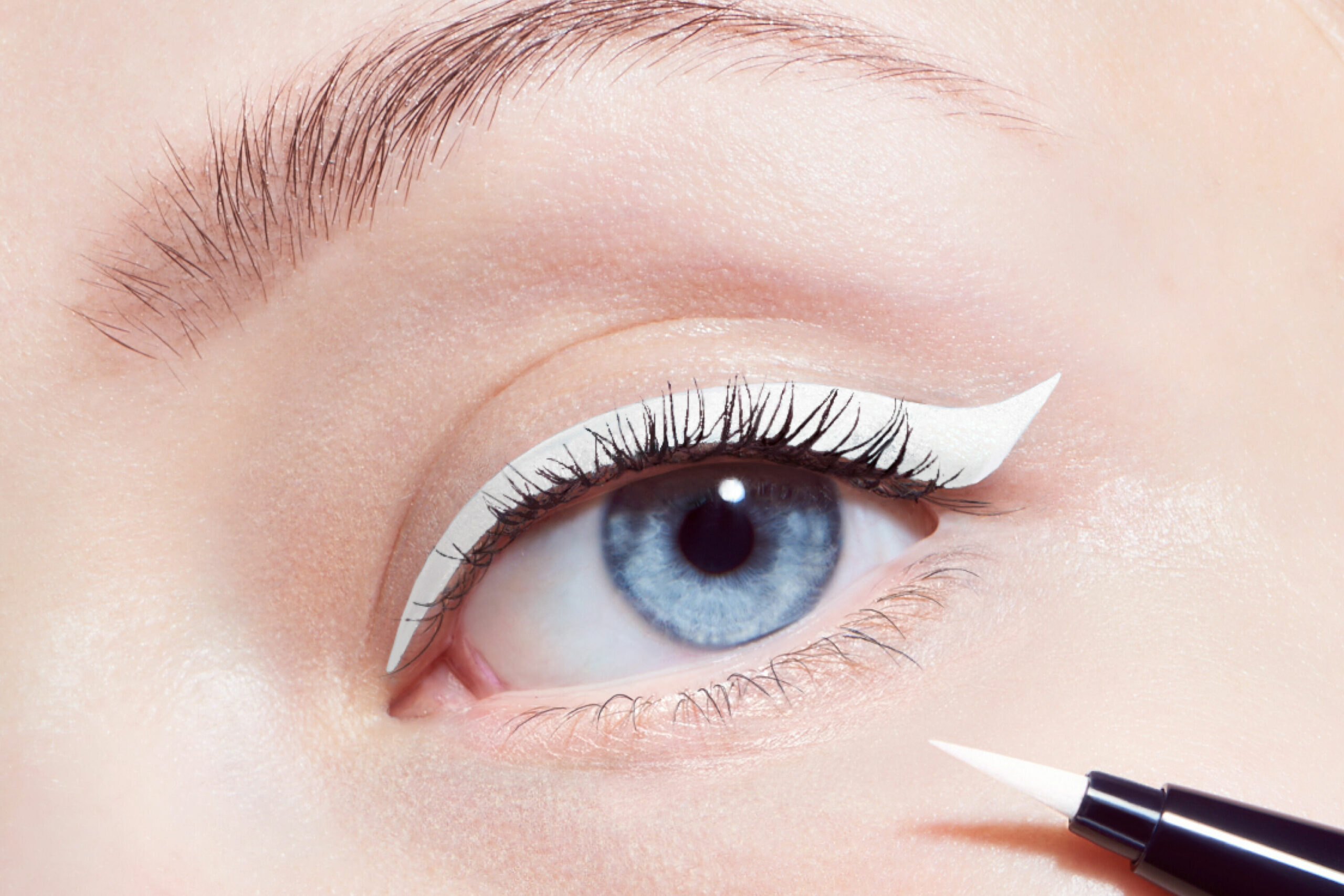 Eyeliner Bianco Per Le Spose: Makeup Inspo – The Italian Rêve